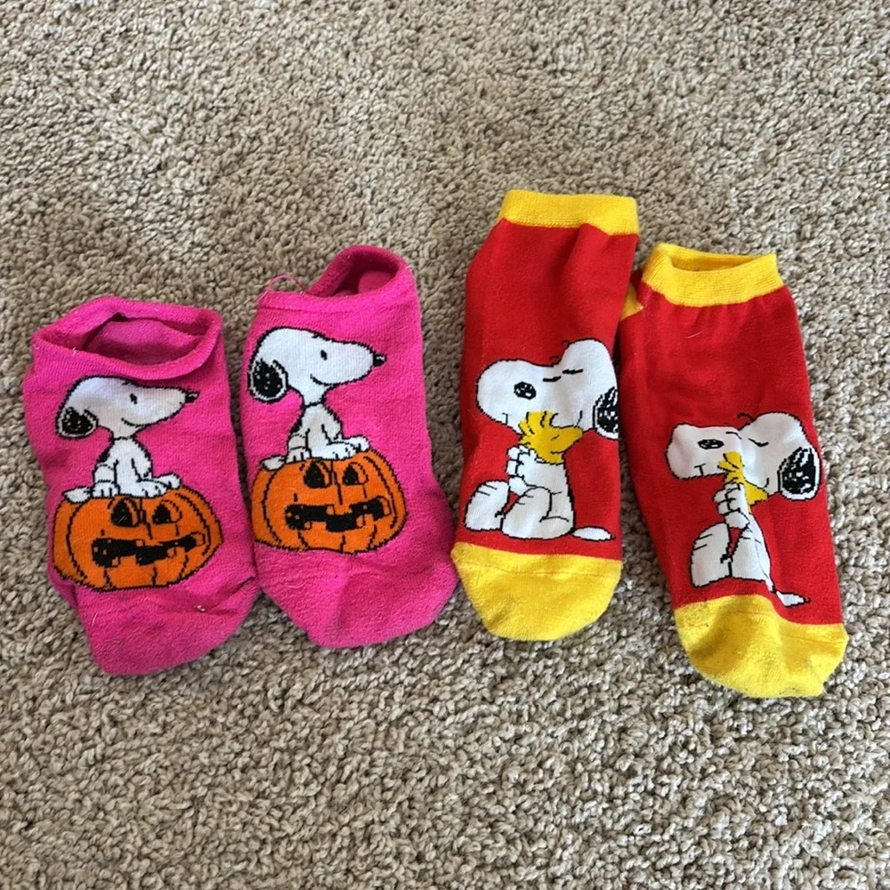 Peanuts Snoopy Socks Bundle